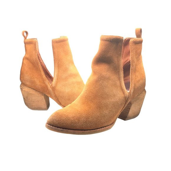 JEFFREY CAMPBELL Anthropologie Orwell Suede Booties - Picture 2 of 9